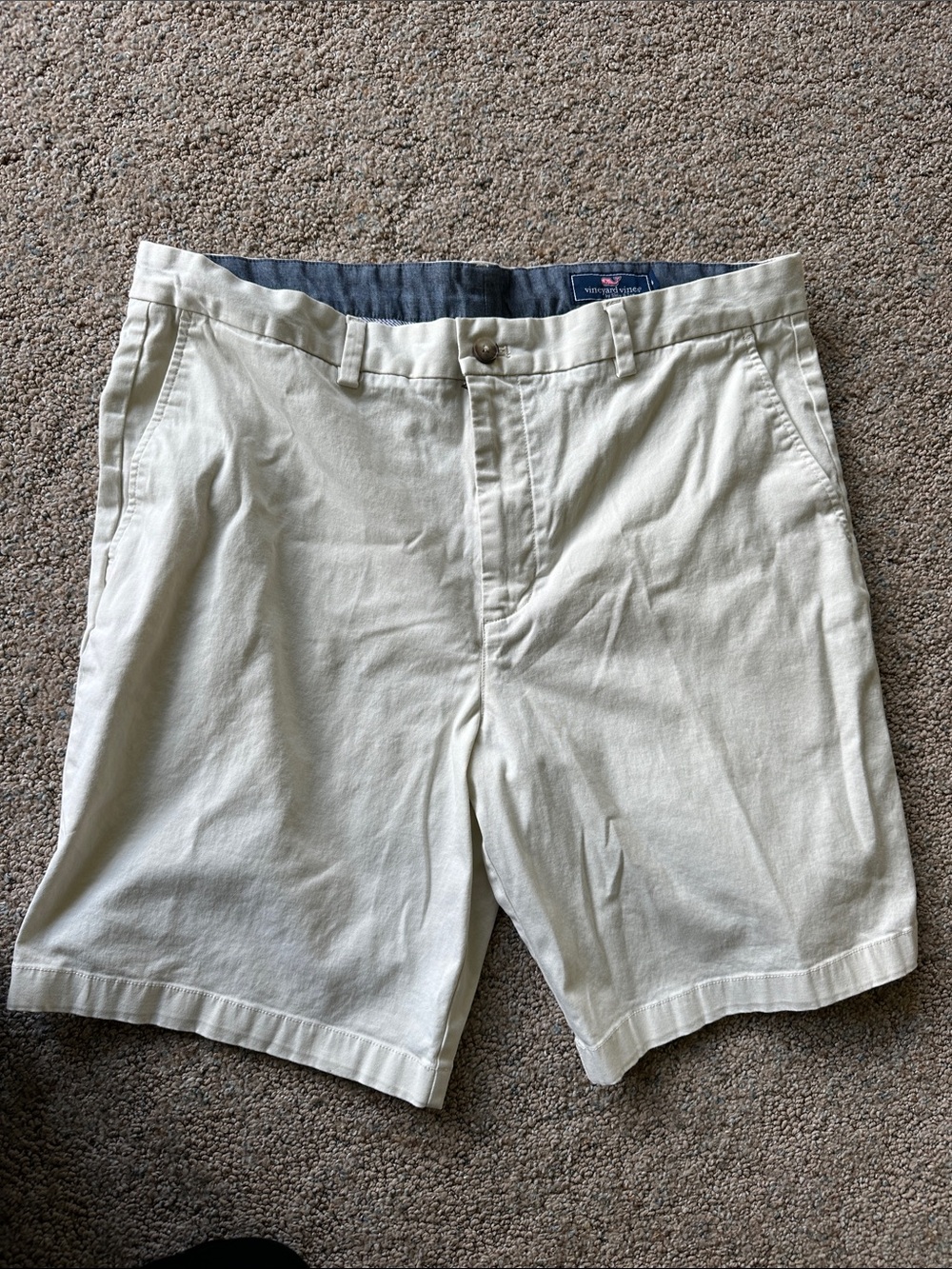 Vineyard Vines Men's Cream Cotton Flat Front Shorts